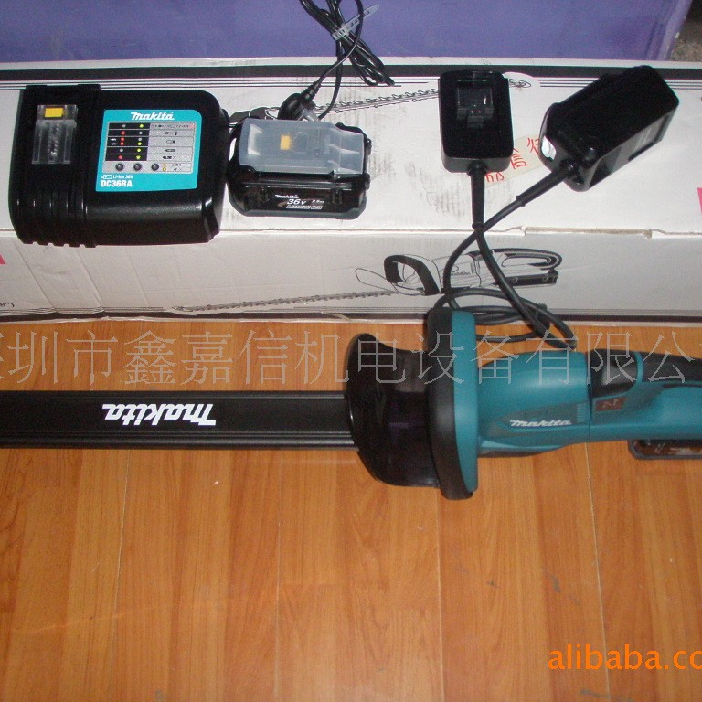 现货批发日本牧田充電式籬笆修剪機BUH550RDEP