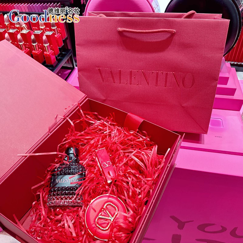 Valentino, gift box, handheld bag, pack, Birthday gift