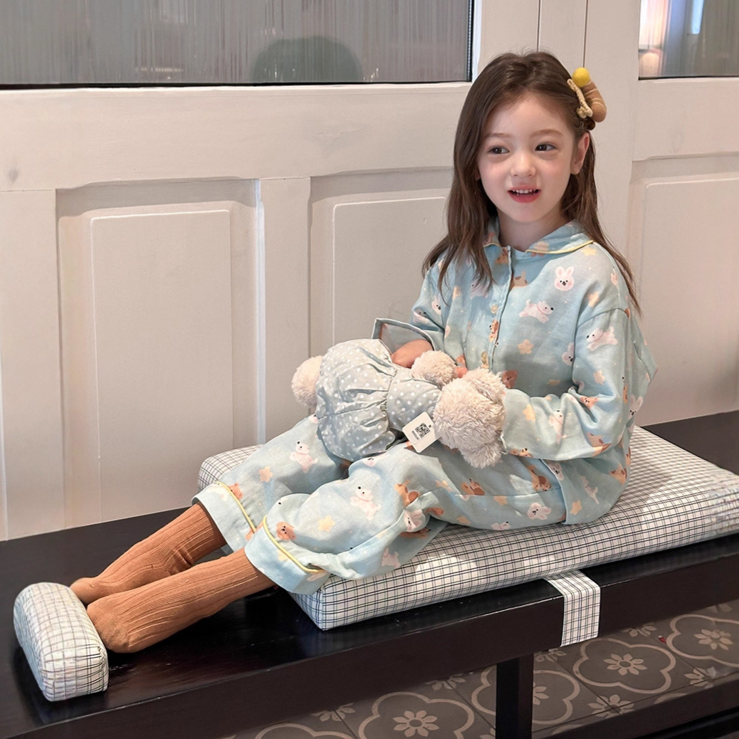 Spring and Autum Girls' Medium and Large Kidsren's Clothing Cartoon Cute and Comfortable Long-Sleeved Pants Pajamas Can Be Worn Outside Home Clothes Set