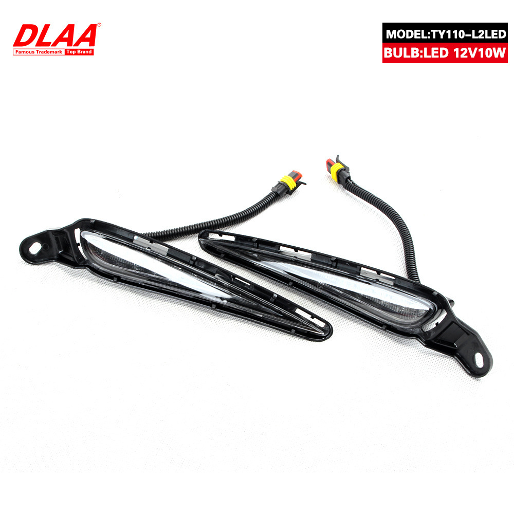 Aplicable a Toyota 16 / 17 / 18 Vitz LED conjunto de luz de niebla delantera de dos colores Vitz LED luz diurna luz de barra delantera