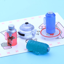 新款立体仿古小暖瓶钥匙扣卡通挂件车载小摆件树脂饰品配件批发