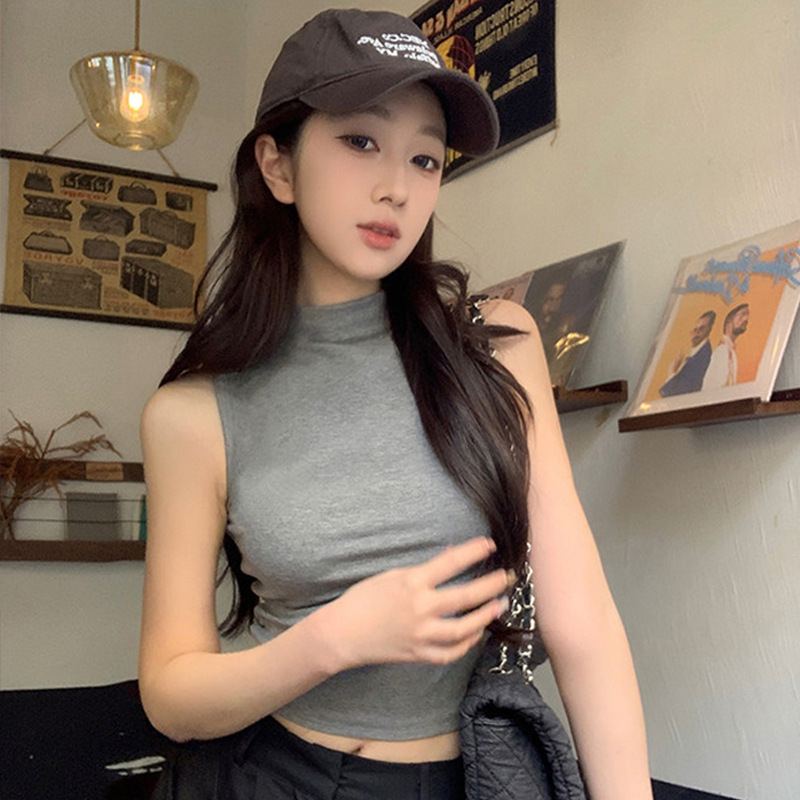 Simple Everyday Solid Color Half-High Collar Women's Vest 2026 New Spring and Summer Outerwear Slim Fit Inner Layer Sleeveless Top Simple Everyday Solid Color Half-High Collar Women's Vest 2026 New Spring and Summer Outerwear Slim Fit Inner Layer Sleeveless Top