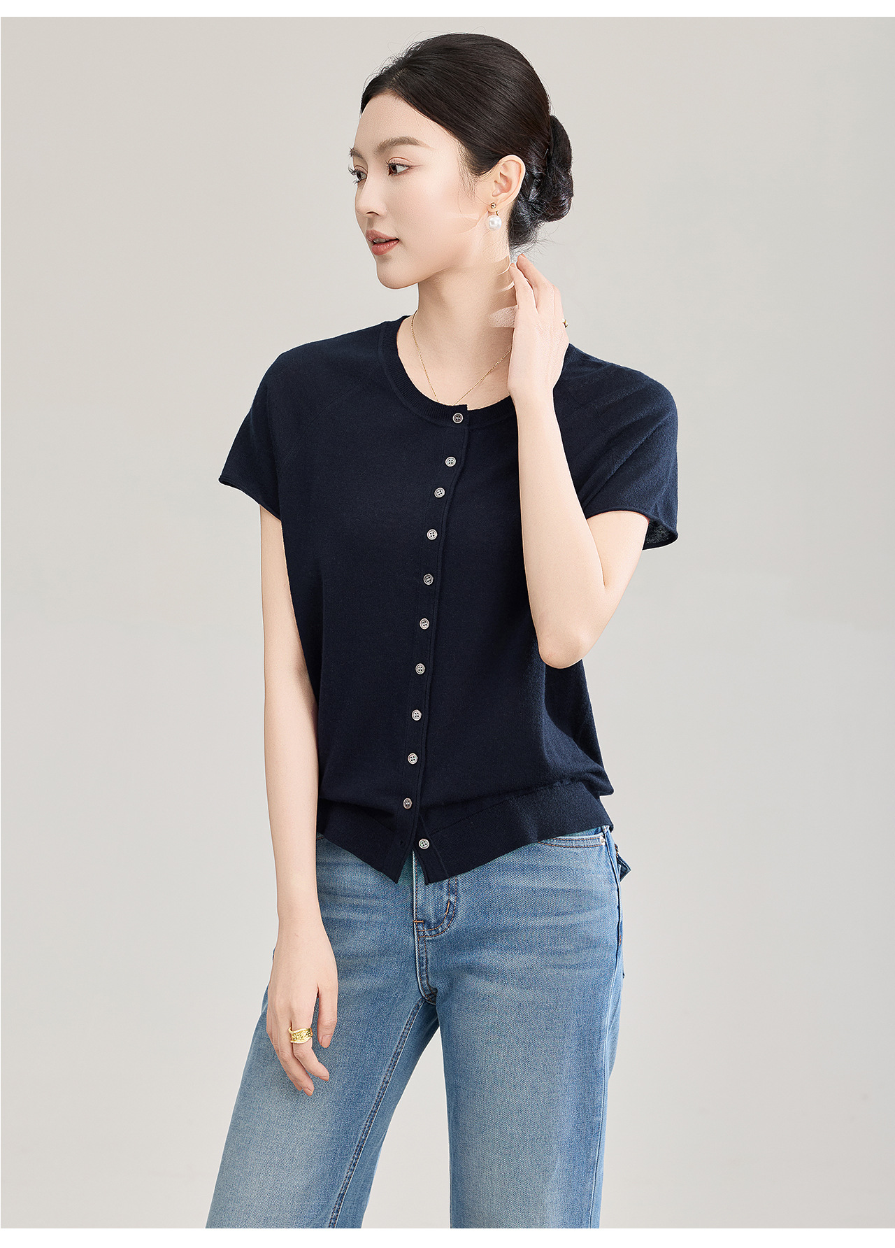 Áo cardigan len nhỏ tay ngắn dáng rộng phong cách lười biếng — màu xanh navy chi tiết 17