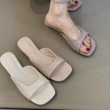 初遇季温柔仙女风拖鞋女外穿2026夏季法式气质优雅简约鱼嘴露趾坡