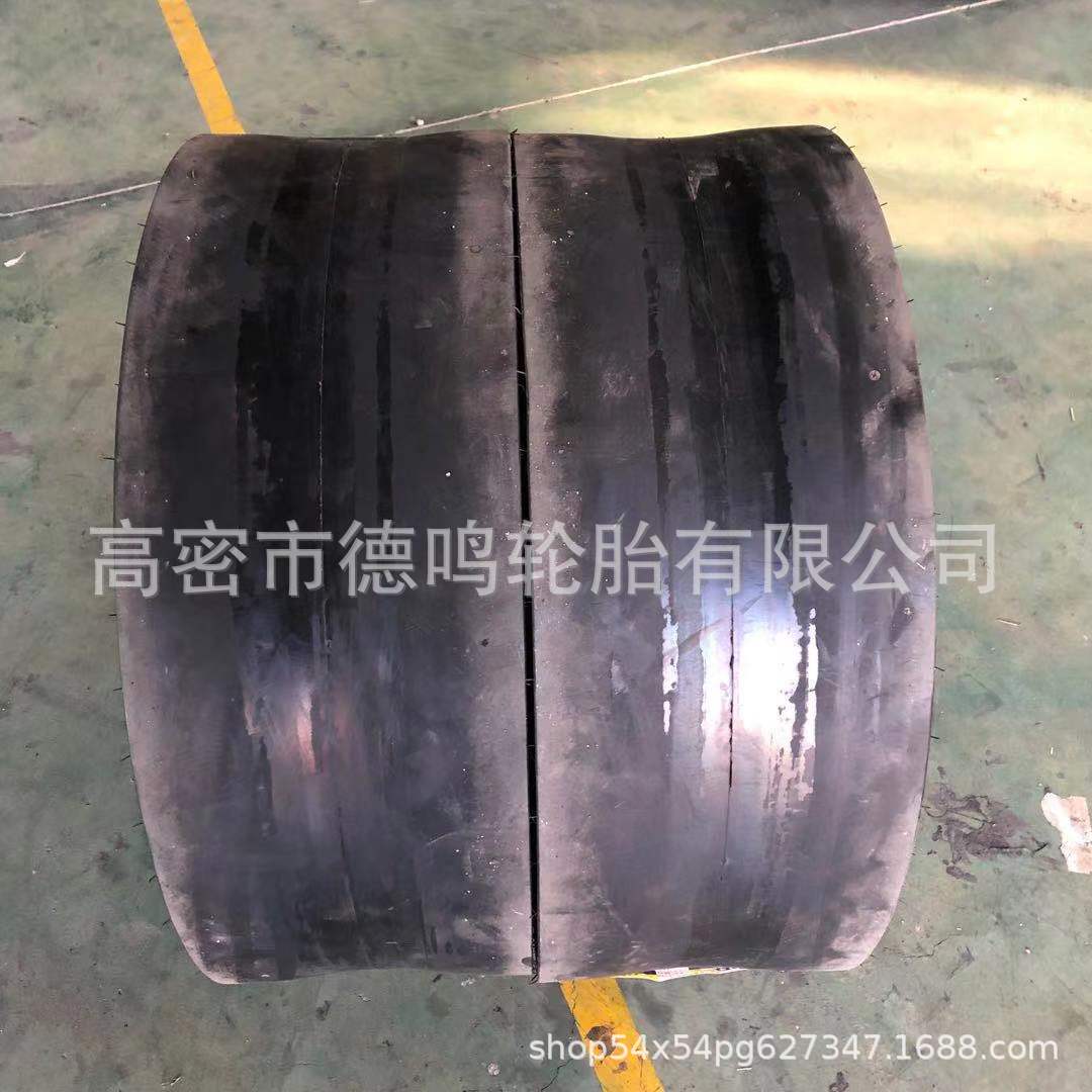 Los fabricantes suministran neumáticos de rodillos de carretera 10,5/80-16 maquinaria de construcción neumáticos