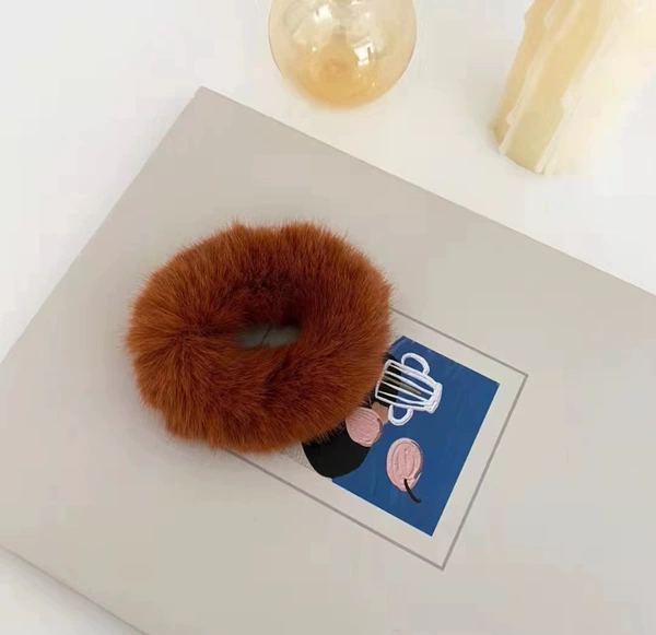 NZ9#caramel color hairy coil