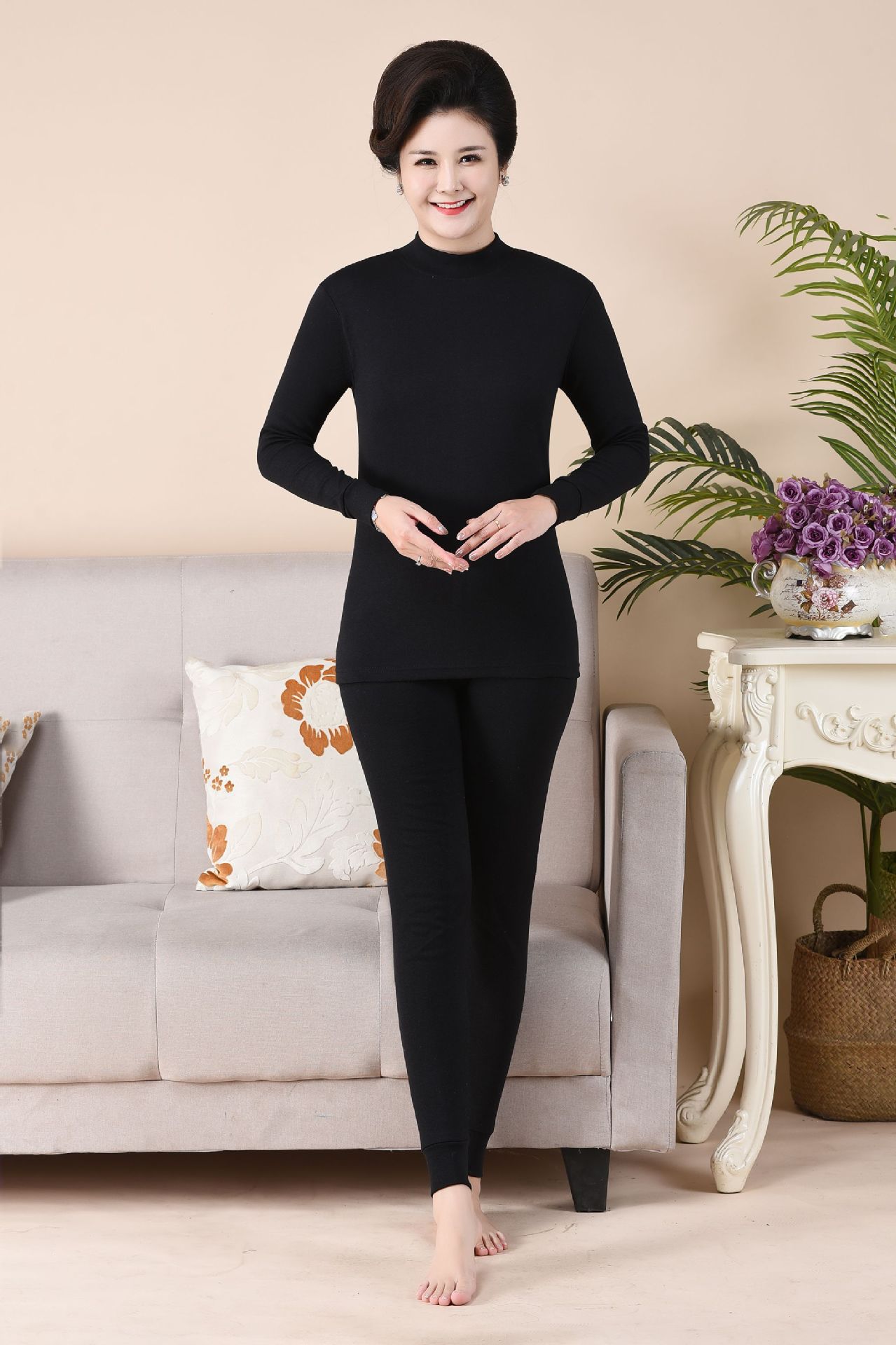 Medium collar women's black
