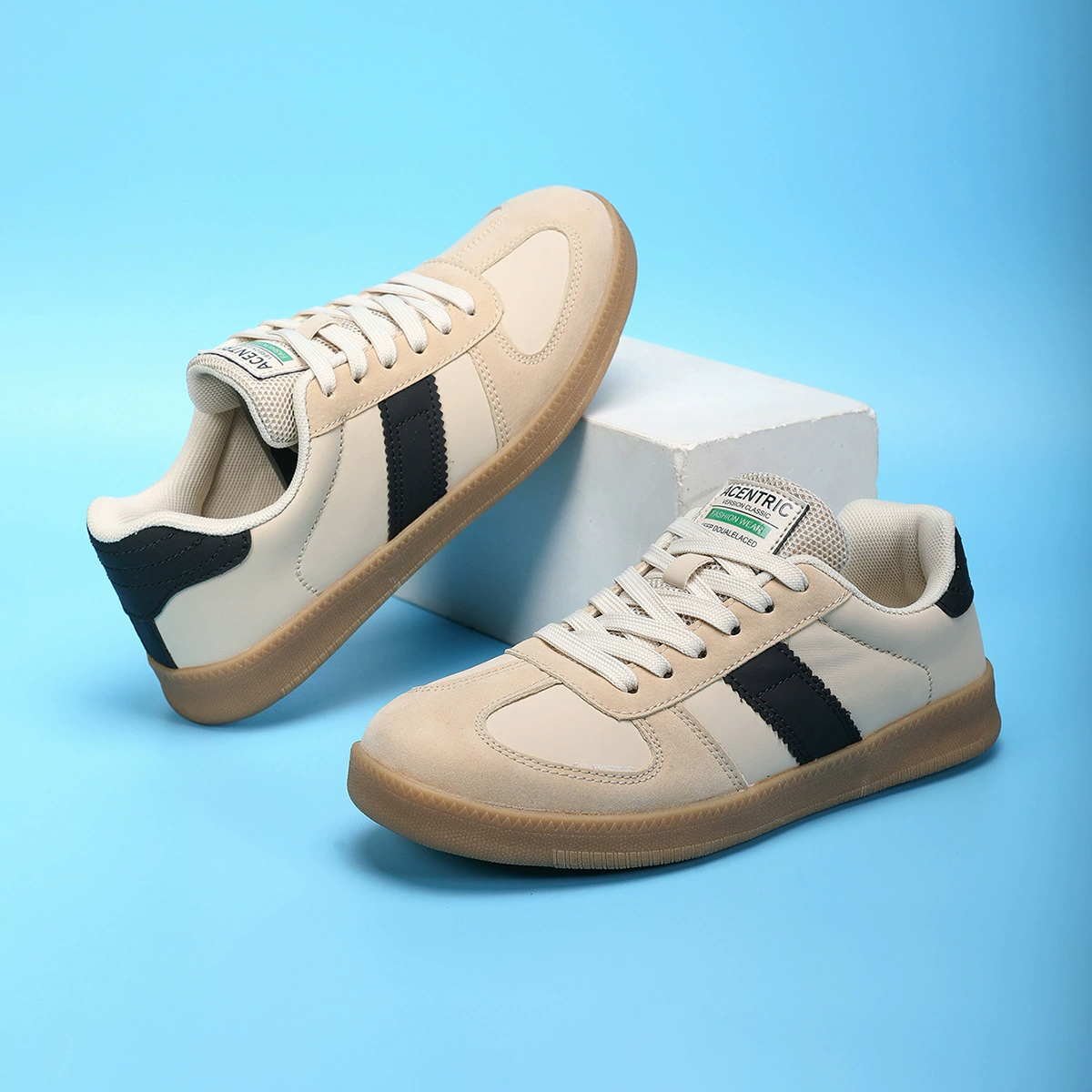 Трансграничный первый слой из коровьей кожи маленькая белая обувь женская весна новая мягкая подошва повседневная одиночная обувь женская удобная плоская обувь студенческая доска обувь