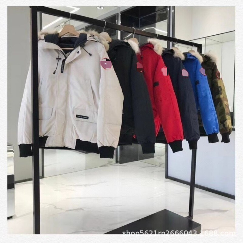 Big Goose Men's and Women's Couple's 01 Short Version Jacket White Duck down Real Fur Collar Waterproof and Coldproof down Jacket Big Goose Men's and Women's Couple's 01 Short Version Jacket White Duck down Real Fur Collar Waterproof and Coldproof down Jacket