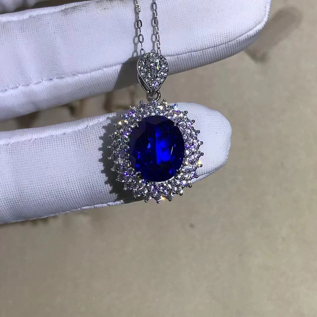 Simulación de collar de gemas de corte azul real S925 plateado engrosado mosaico sintético de zafiro real transfronterizo exclusivo