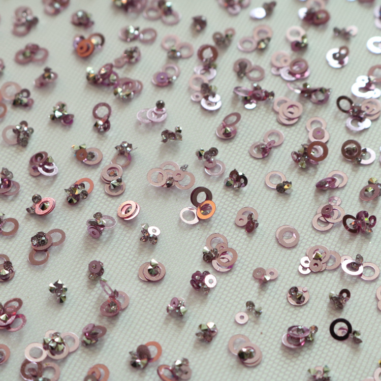 Fabricantes de malla de tela de polvo fino pendientes de diamante piezas de vestido de boda brindis cena tela de vestido