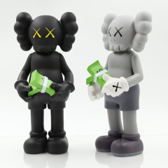 ネットの赤い潮はゴマの街のカウスの数のお金の模型を遊んで人形のkaws xxの目の装飾の置物のシーンの置物を作ります。