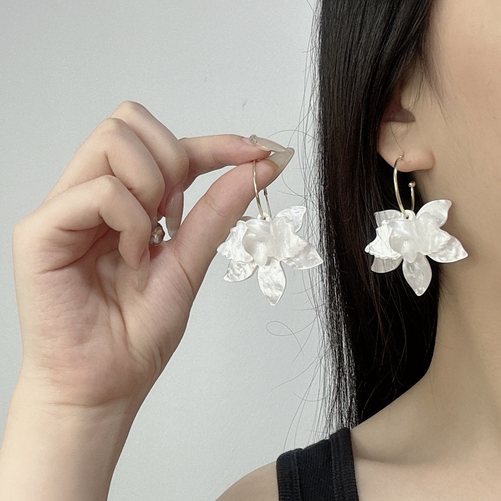 Summer fresh trend fashionable earrings