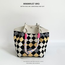 ������¿�insС���OӋᘿ���Ů�r�г������������ˮͰ���μ��