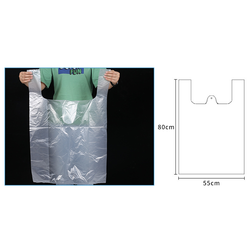白い透明の大きいサイズのビニール袋を厚くして、野菜の服を包んで引っ越します。|undefined
