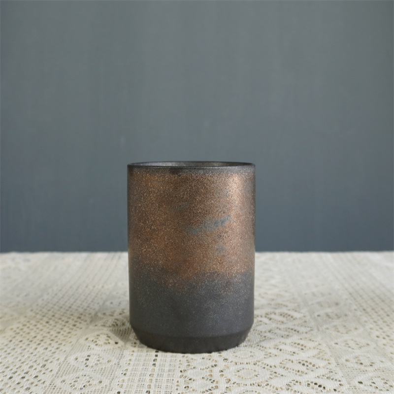 Gedrehte, gerade Espressotasse, kreativer Becher, hochwertige Qualität, rustikale Keramik-Wassertasse_voghion.com