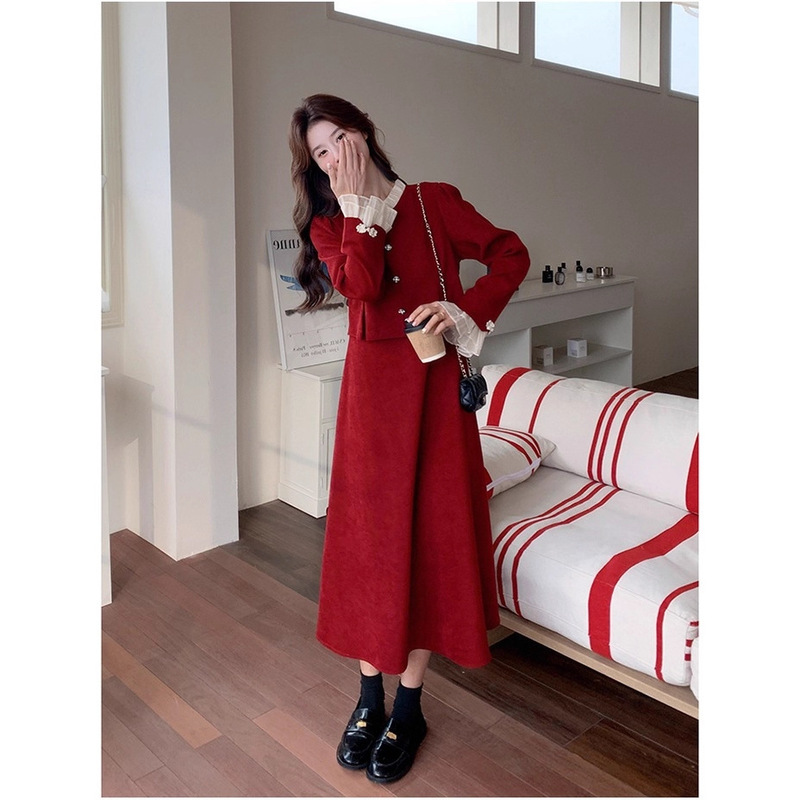 Red Dress for Women 2025 New Early Autumn Fake Two-Piece Lace Splicing Long Skirt Petite Engagement Long-Sleeved Skirt
