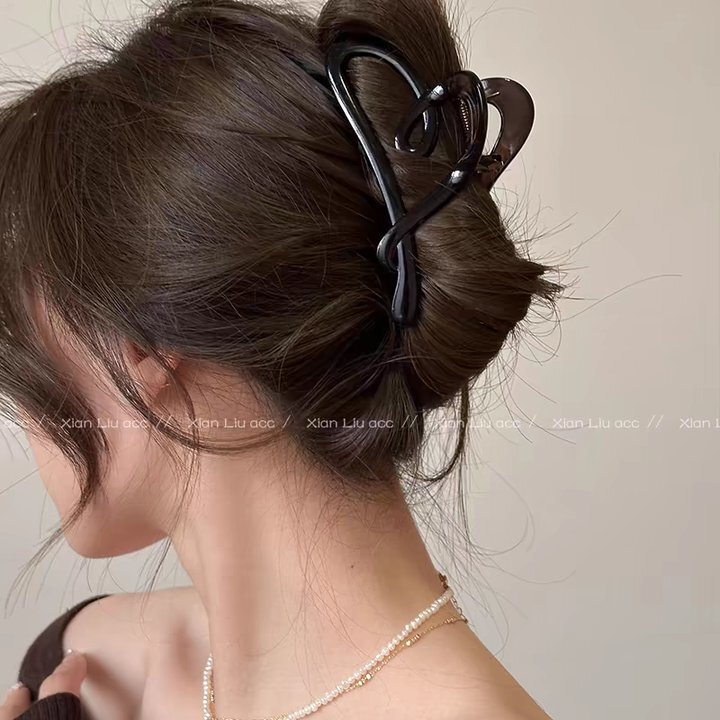 女性用の茶色の大きなグリッパー、髪のボリュームの多い女性用の高級シャーククリップ、気質のあるヘアピンとヘッドバンド|undefined