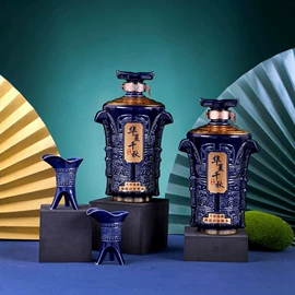 陶瓷瓶;酒壶
