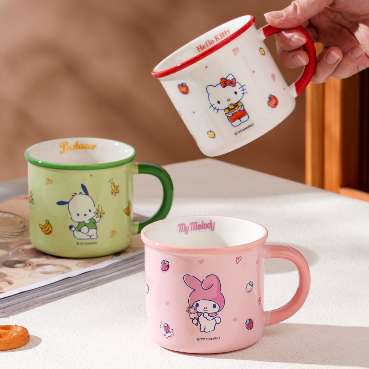 Sanrio autorizado tazas de cerámica auténticas, dibujos animados lindos, tazas de regalo de alto valor, tazas de agua de esmalte caseras