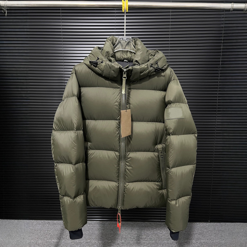 Ceiling-level cross-border high-end 26ss high-cost-performance men's ultra-fluffy warm hooded down jacket Ceiling-level cross-border high-end 26ss high-cost-performance men's ultra-fluffy warm hooded down jacket