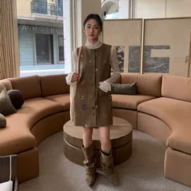 连衣裙;半身裙;女式衬衫