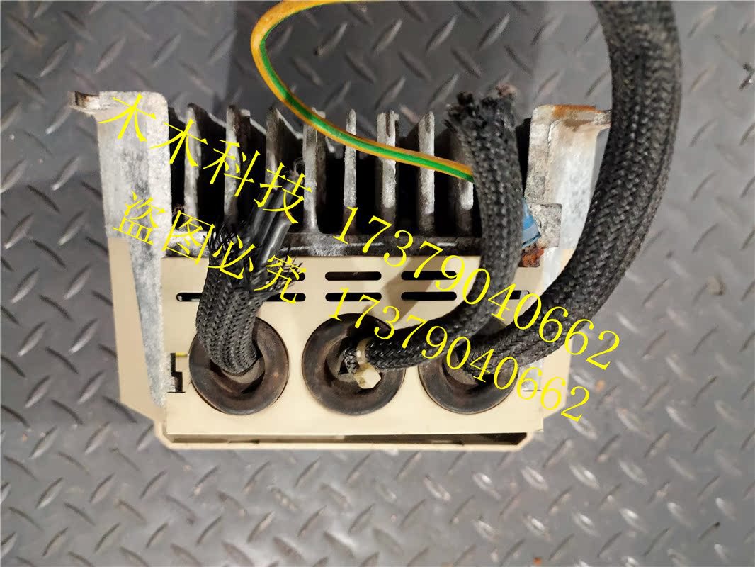 A056*【议价】拆机变频器 ATV16U18M2 0.75KW/240V 实物拍摄现货
