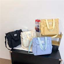 韩版初中生高中生大容量单肩包斜挎包简单清新补课通勤尼龙手提包