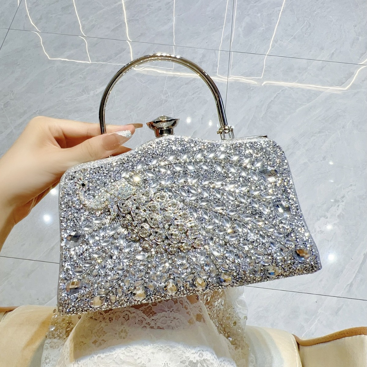 New Cross-Border Full Diamond Handbag Luxury Party Shoulder Crossbody Evening Bag Elegant Banquet Bag - Thumbnail 6