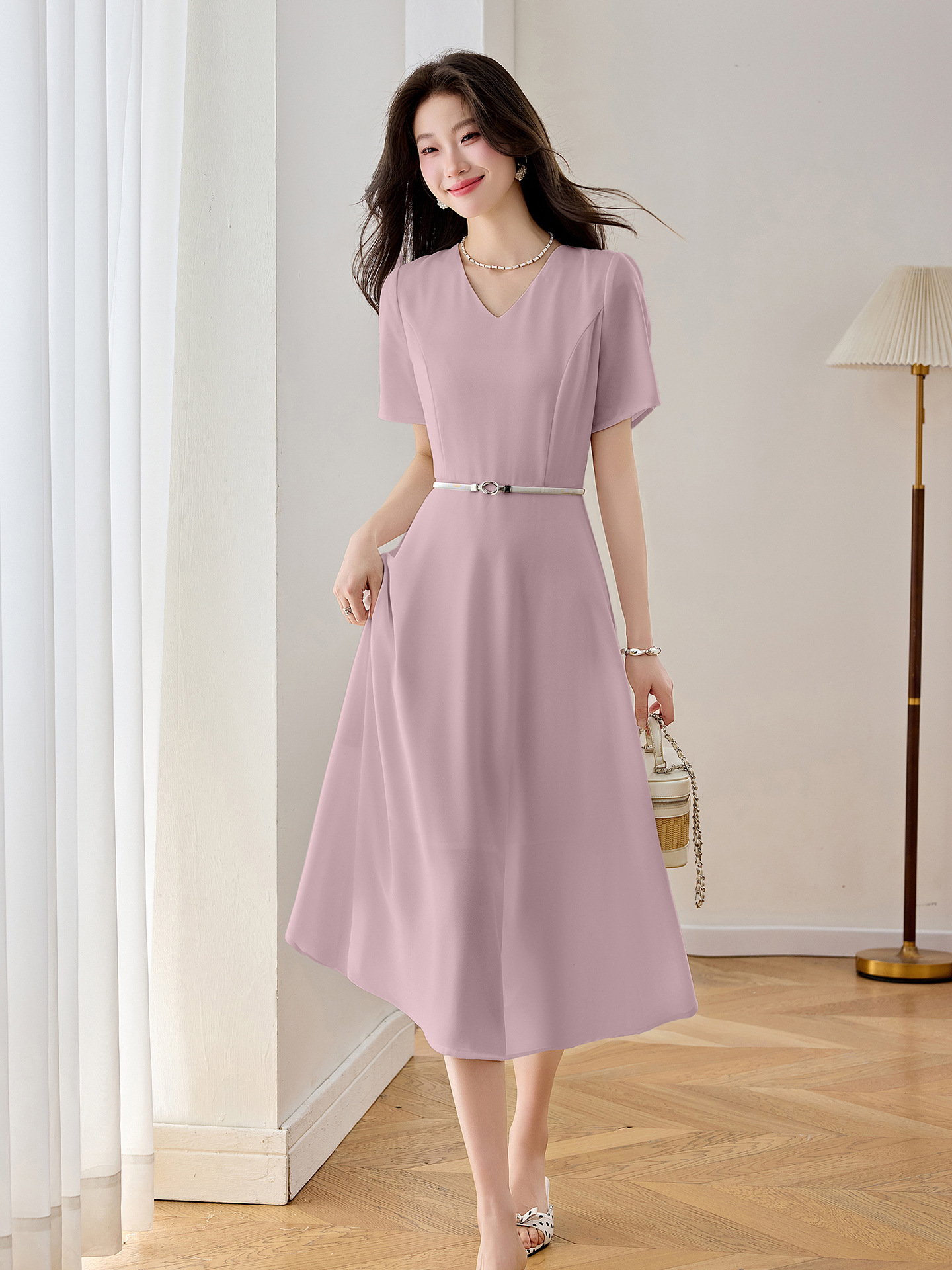 Đầm maxi nữ thắt eo cổ V dáng dài phối màu trơn — màu xanh đậm, màu tím, màu trắng