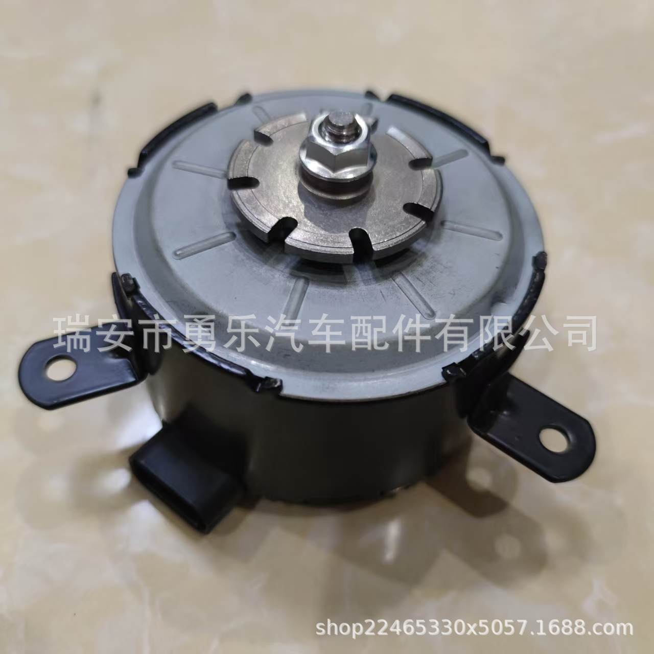 92191945 is suitable for general automobile cooling fan motor electronic fan motor 3