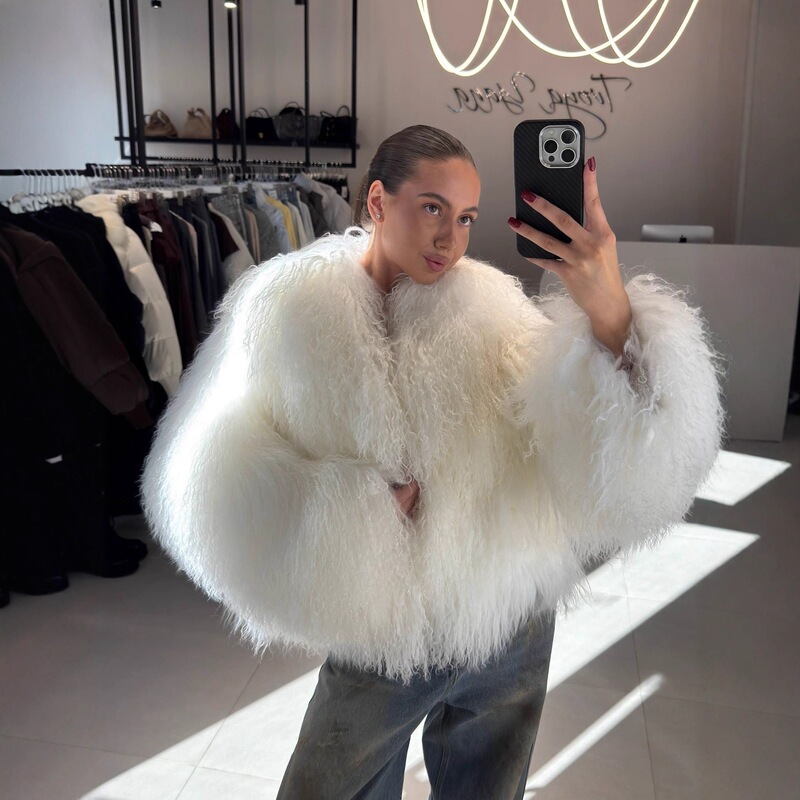 Cross-border European and American autumn and winter teddy curly faux fur coat for women, short long-haired street style cardigan jacket Cross-border European and American autumn and winter teddy curly faux fur coat for women, short long-haired street style cardigan jacket