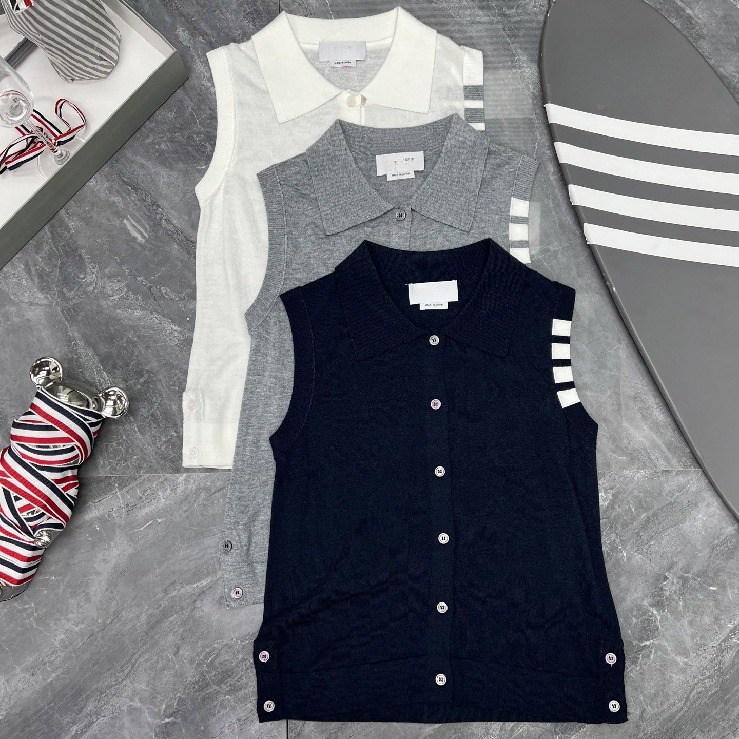 Factory Store High-Quality New Summer Style Sleeveless Four-Bar Lapel Vest for Women, Casual and Comfortable for Everyday Wear