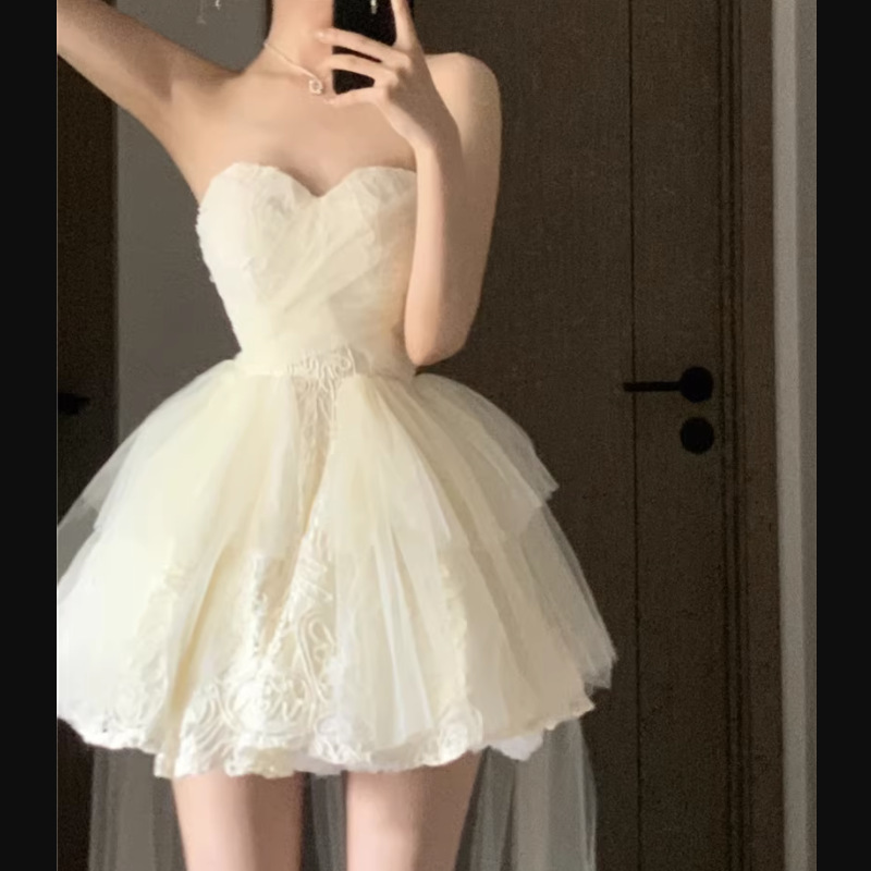 法式蕾丝抹胸连衣裙女夏季生日聚会小礼服超仙女收腰拖尾公主裙子