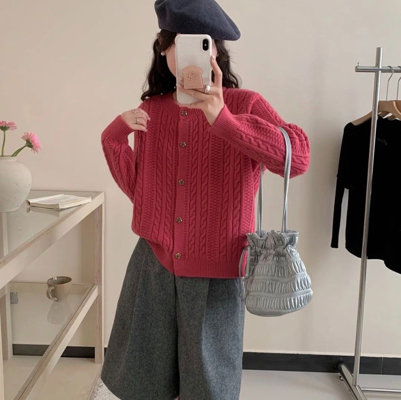 跨境复古新款宽松慵懒风小麻花毛衣外套女设计感软糯温柔针织开衫|undefined