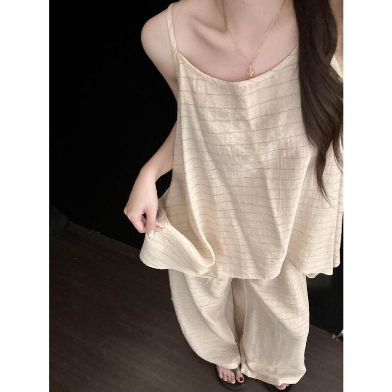 French Resort Style Lazy Backless Suspender Pajamas for Women, New Summer Style Loose Slimming Long Pants Home Wear Set