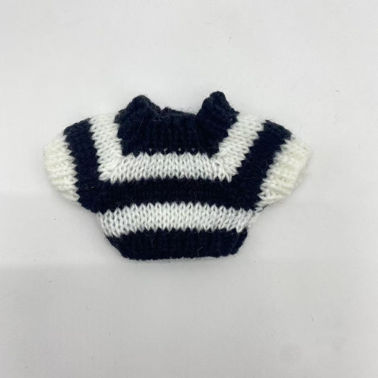 White and black colorblock stripes