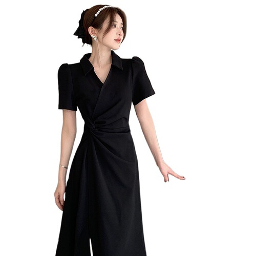 Linen green dress with a fresh and clean style, suitable for summer, white and slender, irregular and unique, with slits