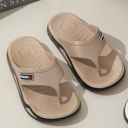 25 New Arrival Wholesale Flip-Flops for Men: Outdoor Casual Non-Slip Strappy Sandals, Fashionable Men's Beach Slippers