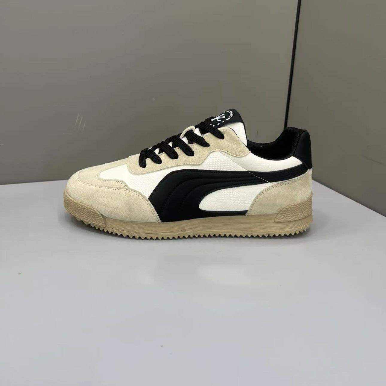 鞋子秋冬款男鞋2025新皮面运动休闲鞋韩版潮流百搭阿甘鞋时尚板鞋