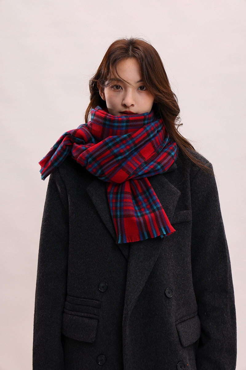 Korean version 2024 new women's autumn and winter warm shawl red checkered high-end atmosphere knitted thick scarf_voghion.com