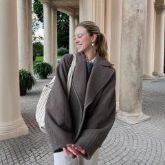 ヨーロッパとアメリカンスタイルのクロスボーダー外国貿易婦人服2025ファッションカジュアルダブルブレストウールジャケット