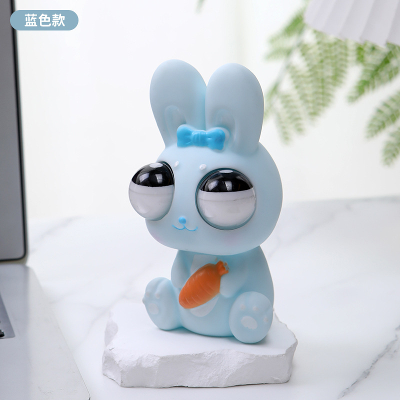Big-eyed bunny (blue)