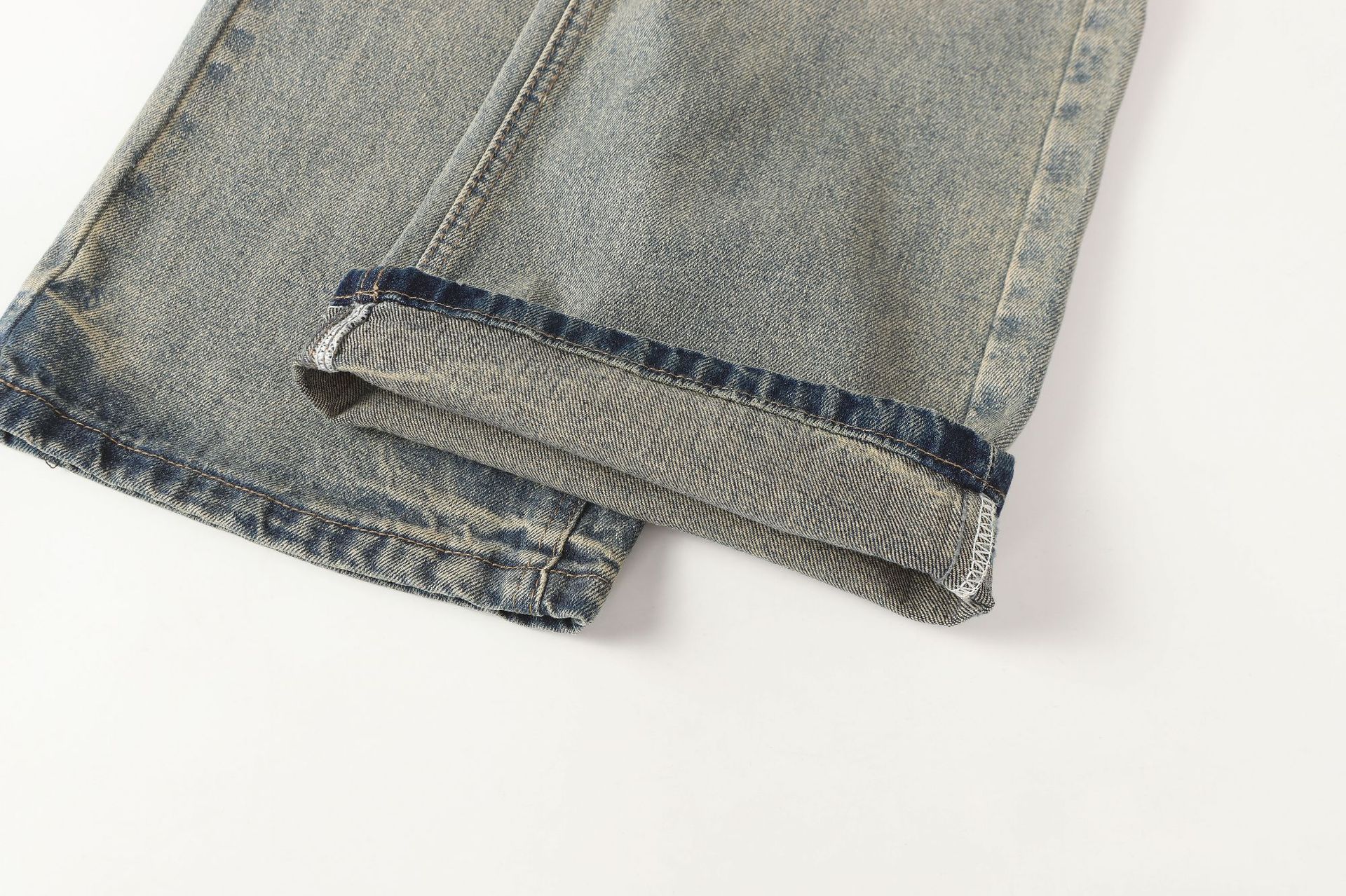 Men's Clothing Retro Distressed Washed Whiskered Straight Leg Flared Jeans For Men New Style Versatile Loose Fit Long Pants_mkmklike.com