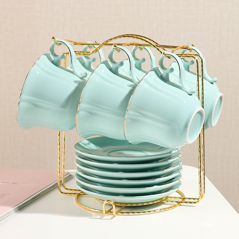 Taza de café y platillo traje estilo europeo Luz de lujo taza de café simple taza de té juego de té de cerámica taza de té negro té de la tarde estante de entrega