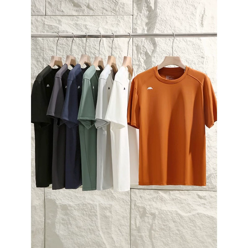 Доступны несколько цветов, высокая экономичность, мужская летняя быстросохнущая эластичная дышащая спортивная повседневная футболка с короткими рукавами и круглым вырезом.