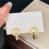A [7273] White diamond golden color