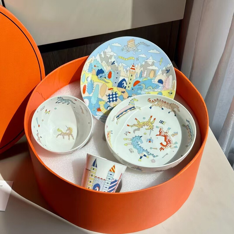 New Children's Ceramic Gift Unicorn Castle Amusement Park Series Bone China Bowl Plate Water Cup Tableware Four-piece Set