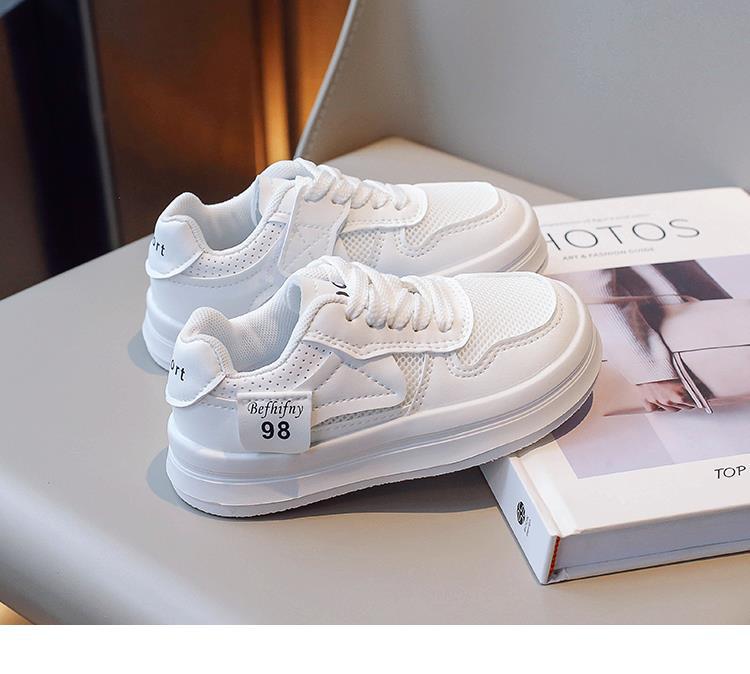Sportskor för pojkar och flickor 2023 Nya Barn Vita Små Vita Skor Mesh Andas Studentbräda Skor Medium till_voghion.com