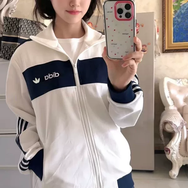 Clover sports sweatshirt for autumn and winter, unisex, embroidered logo, pure cotton, stand-up collar, sporty casual color-blocked jacket 2026